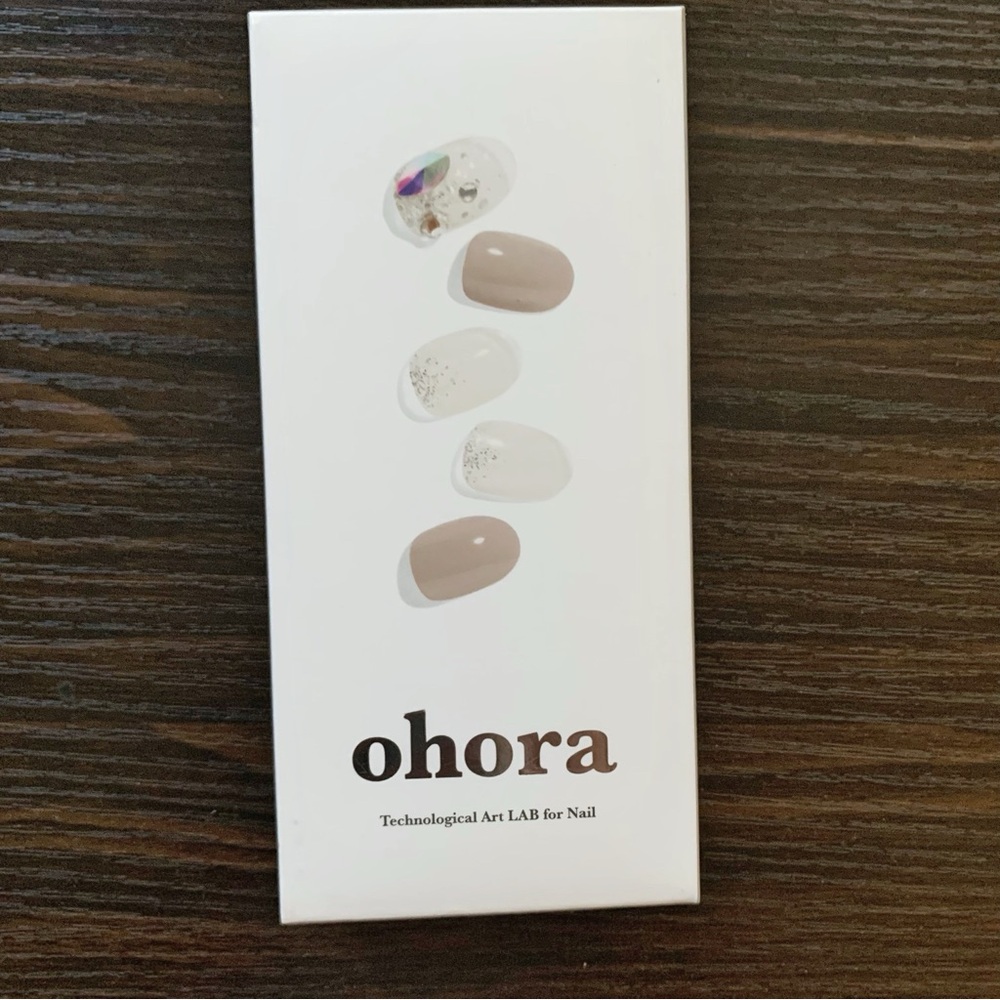 Ohora N Posh Brown NP-105–Semi-Cured Gel Nail Strips, Nude & Glitter (30 pieces)